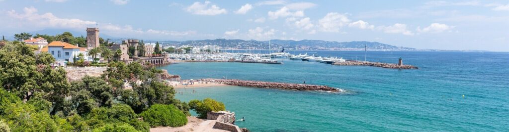 Vue panoramique sur mer